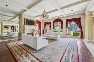 17-web-or-mls-Montagel Way-022
