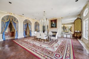 24-web-or-mls-Montagel Way-030
