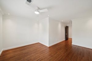 46-web-or-mls-Founders Dr-2105-046