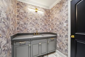 47-web-or-mls-Founders Dr-2105-047