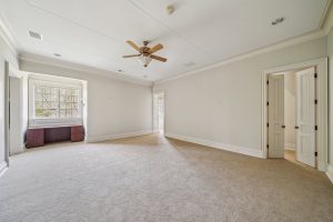 59-web-or-mls-Montagel Way-069