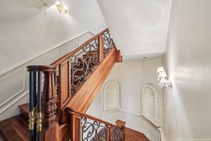 71-web-or-mls-Montagel Way-081
