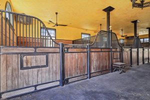 81-web-or-mls-Montagel Way-095